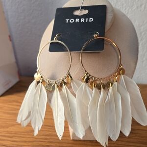 Torrid Gold and White Feather Hoop Earrings NWT